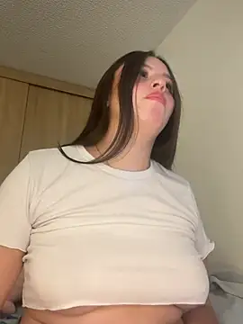 Snapshot of Sofi_Collinss chatting on 03-10-26, 09:31 Sofi Collinss online show from 03-10-26, 09:31