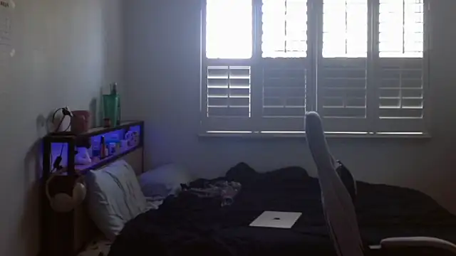 Snapshot of yourmila1 chatting on 02-27-26, 11:16 yourmila1 online show from 02-27-26, 11:16