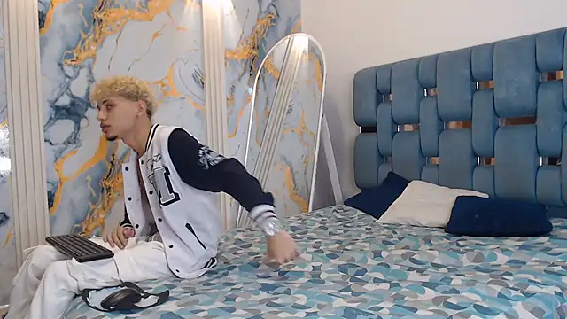 YOUNG BOYS HELL online show from 06-14-26, 02:24