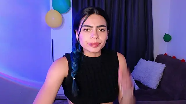 Snapshot of sexxylady11_ chatting on 03-03-26, 11:43 sexxylady11 online show from 03-03-26, 11:43