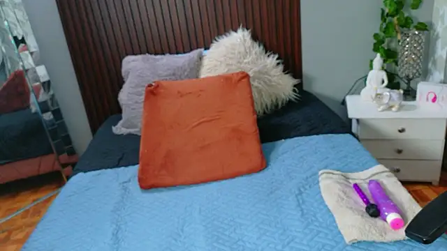 lilu 69 online show from 03-28-26, 04:12