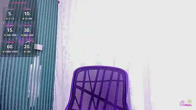 Daniella Wildx online show from 04-13-26, 09:53