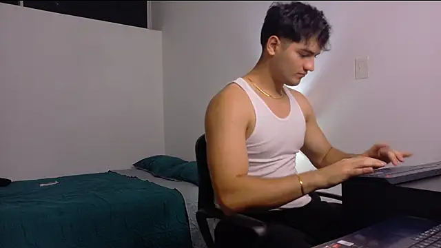 Kael Switch online show from 03-18-26, 04:48