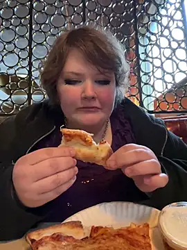 plushietoy online show from 03-11-26, 10:16