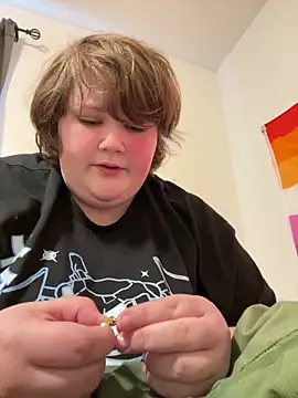 plushietoy online show from 03-12-26, 09:32