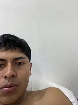 Snapshot of Miguel_960 chatting on 02-20-26, 08:09 Miguel 960 online show from 02-20-26, 08:09