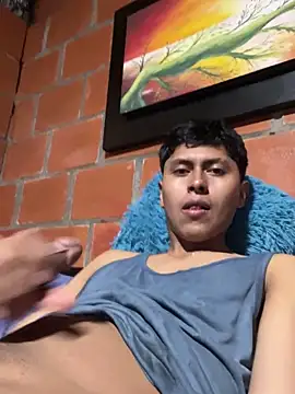 Miguel 960 online show from 05-07-26, 02:17