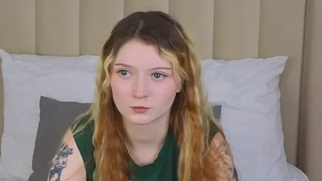 AlyssFrost online show from 06-12-26, 02:54