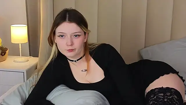 AlyssFrost online show from 07-14-26, 10:21