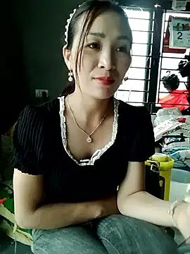 Thobaby112 online show from 04-28-26, 02:21