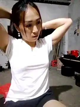 Thobaby112 online show from 04-29-26, 08:48