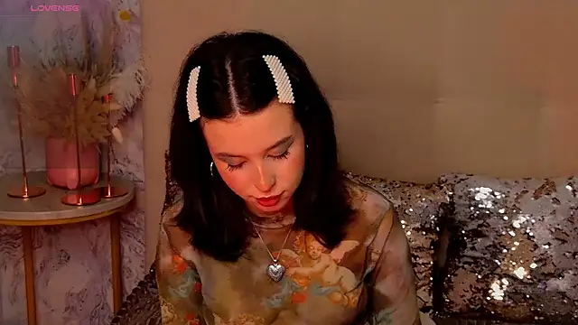 LanaLedger online show from 07-28-26, 02:13