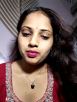 Snapshot of samayra1144 chatting on 03-06-26, 02:46 samayra1144 online show from 03-06-26, 02:46