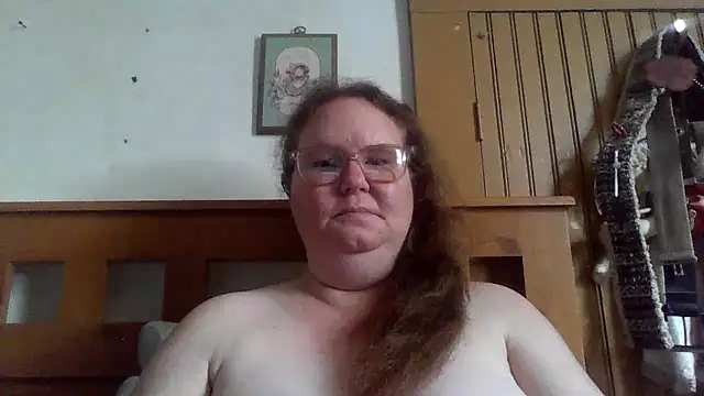 naughty queen1 online show from 04-22-26, 07:26