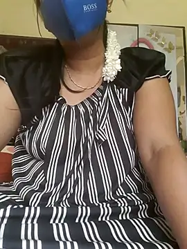 Tamil Luckly girl online show from 06-04-26, 09:15