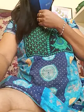Tamil Luckly girl online show from 06-22-26, 03:47