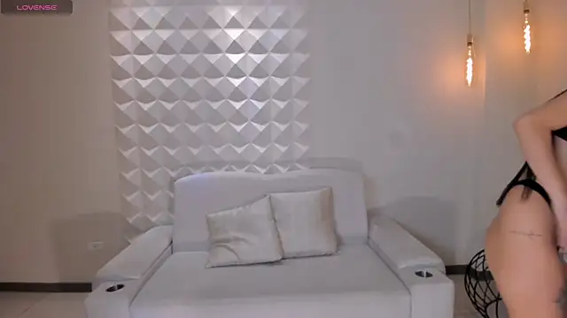 AmaraDivine online show from 07-22-26, 12:30