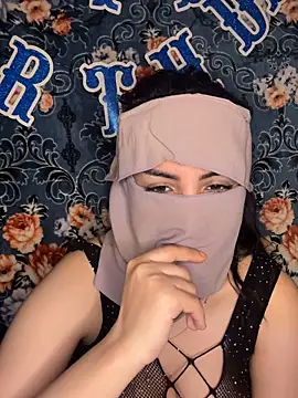 Snapshot of Lamarab chatting on 03-02-26, 10:05 Lamarab online show from 03-02-26, 10:05