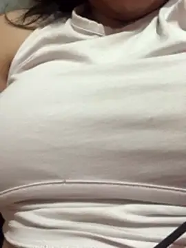 Snapshot of Lamarab chatting on 03-13-26, 01:29 Lamarab online show from 03-13-26, 01:29