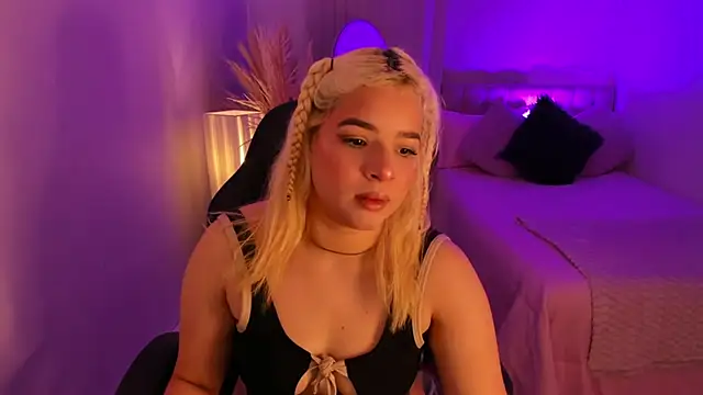 BarbieHannaB  online show from 02-26-26, 07:02