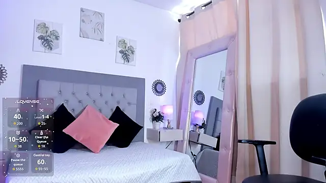 julietha Vega online show from 04-27-26, 06:28