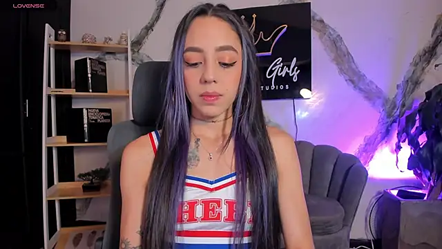 Snapshot of Gabymillerr_1 chatting on 03-13-26, 05:25 Gabymillerr 1 online show from 03-13-26, 05:25