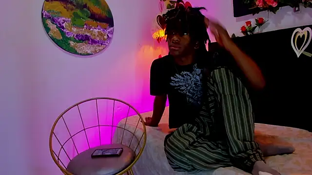 Snapshot of Mashall_lee chatting on 02-19-26, 07:10 Mashall lee online show from 02-19-26, 07:10