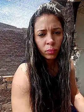 kiki milu online show from 04-21-26, 04:45