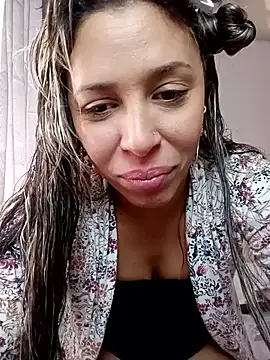 kiki milu online show from 04-29-26, 02:54