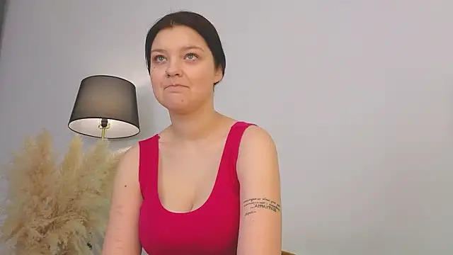 DeliaEffy online show from 02-22-26, 09:24