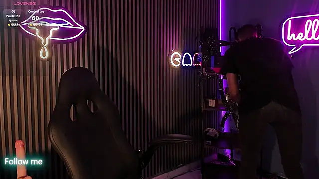 Maximoking26 online show from 04-23-26, 10:23