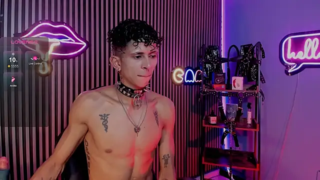 Maximoking26 online show from 04-28-26, 11:21