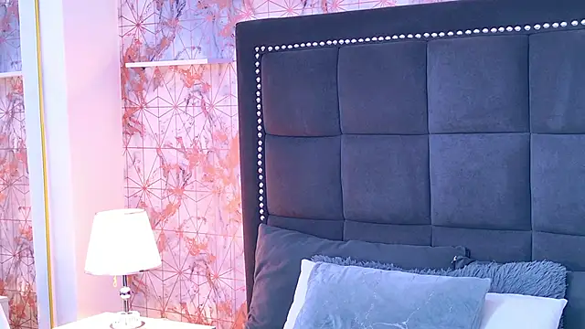 Snapshot of Raven_Gloomy chatting on 03-12-26, 12:22 Raven Gloomy online show from 03-12-26, 12:22