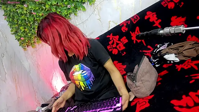 Snapshot of Jasmine_Starr_ chatting on 07-22-26, 01:47 Jasmine Starr online show from 07-22-26, 01:47
