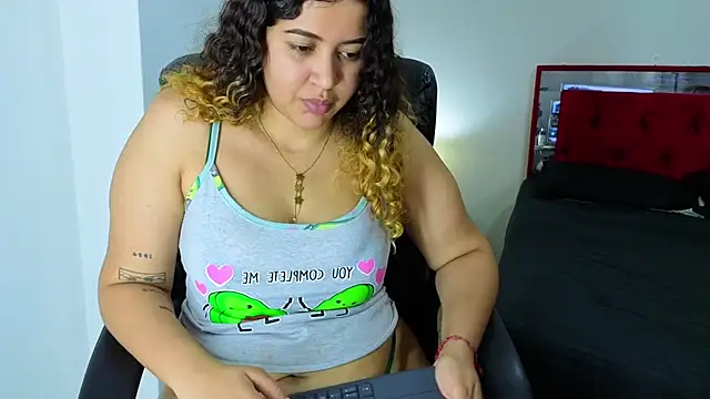 goodgirlxxl online show from 04-28-26, 02:27