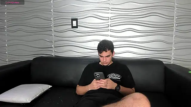 Big seduction21 online show from 03-09-26, 01:31