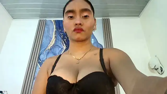 raven robin  online show from 04-30-26, 03:02