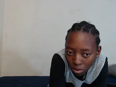 Snapshot of DarkPreddyBae chatting on 02-20-26, 04:07 DarkPreddyBae online show from 02-20-26, 04:07