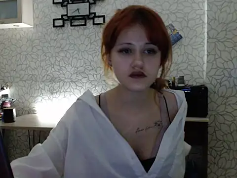 SolarAdrienne online show from 02-15-26, 02:58