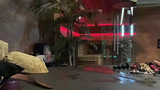 CustomKinkyCouple online show from 04-08-26, 03:34