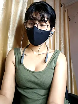 Snapshot of Rani_ishere_01 chatting on 02-25-26, 05:33 Rani ishere 01 online show from 02-25-26, 05:33