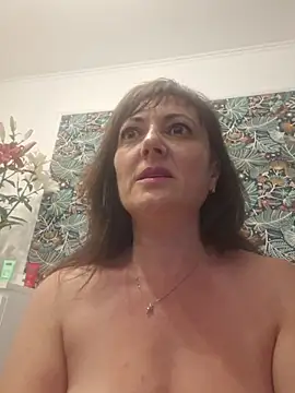SaraGina online show from 06-11-26, 02:53