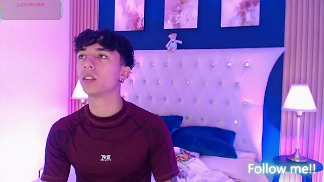 Aiden Rivers  online show from 04-20-26, 01:14