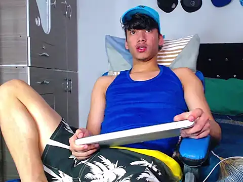 Snapshot of Lyam_Russo chatting on 03-03-26, 07:31 Lyam Russo online show from 03-03-26, 07:31