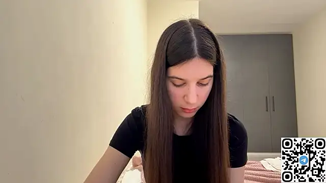 NiaWelchel online show from 03-08-26, 10:41