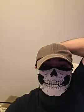 SquishedGod online show from 05-07-26, 06:02