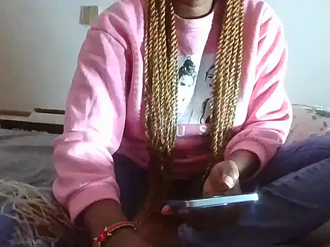 Snapshot of Solayadiva chatting on 03-23-26, 06:28 Solayadiva online show from 03-23-26, 06:28
