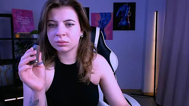 Snapshot of AdeleSkartel chatting on 02-26-26, 03:49 AdeleSkartel online show from 02-26-26, 03:49