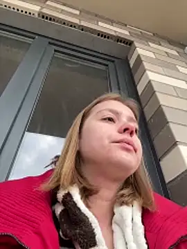 Snapshot of Eva_Leen chatting on 02-20-26, 06:37 Eva Leen online show from 02-20-26, 06:37