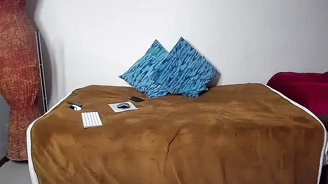 Snapshot of Mimirosexxx chatting on 03-04-26, 11:11 Mimirosexxx online show from 03-04-26, 11:11